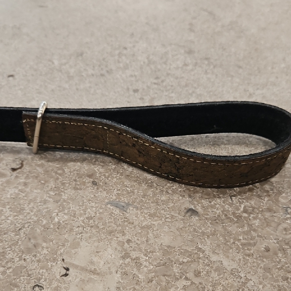 Silver and Black Women's Belt - Picture 3 of 7